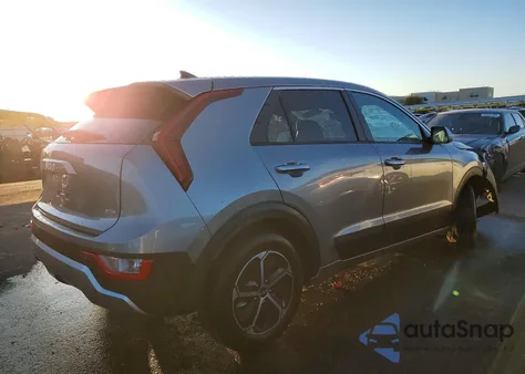 2026 Kia Niro Lx z USA, uszkodzony, nr VIN KNDCP3LE9T5331572